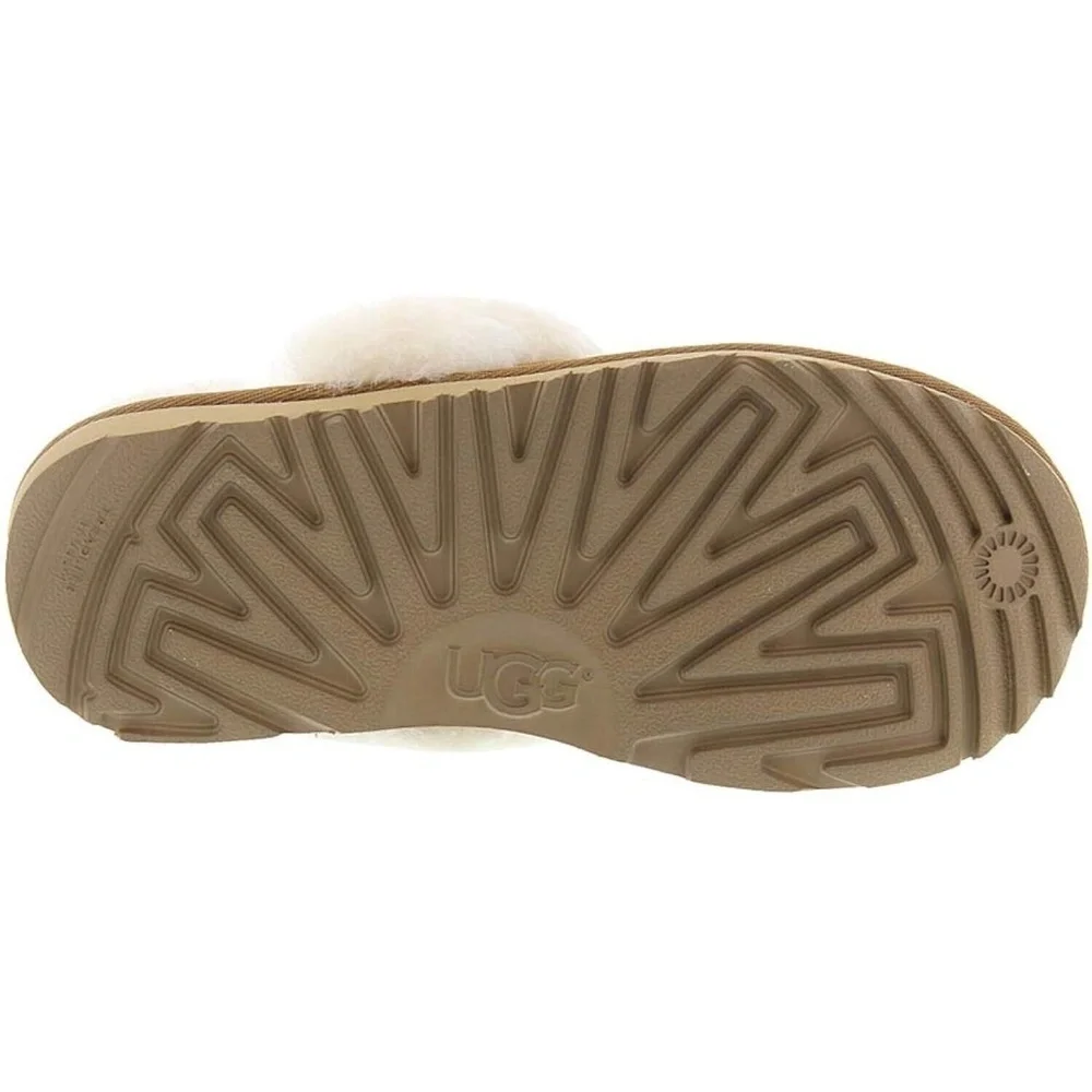 UGG kids chestnut